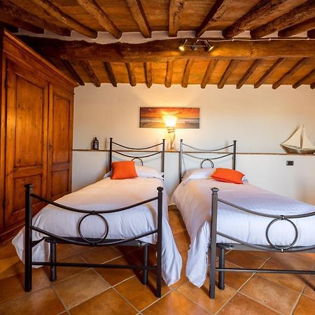 Tognazzi Casa Vacanze - Casa Vico Zambra Екстериор снимка