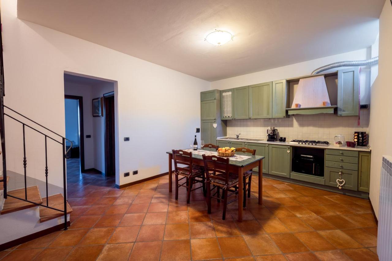 Tognazzi Casa Vacanze - Casa Vico Zambra Екстериор снимка