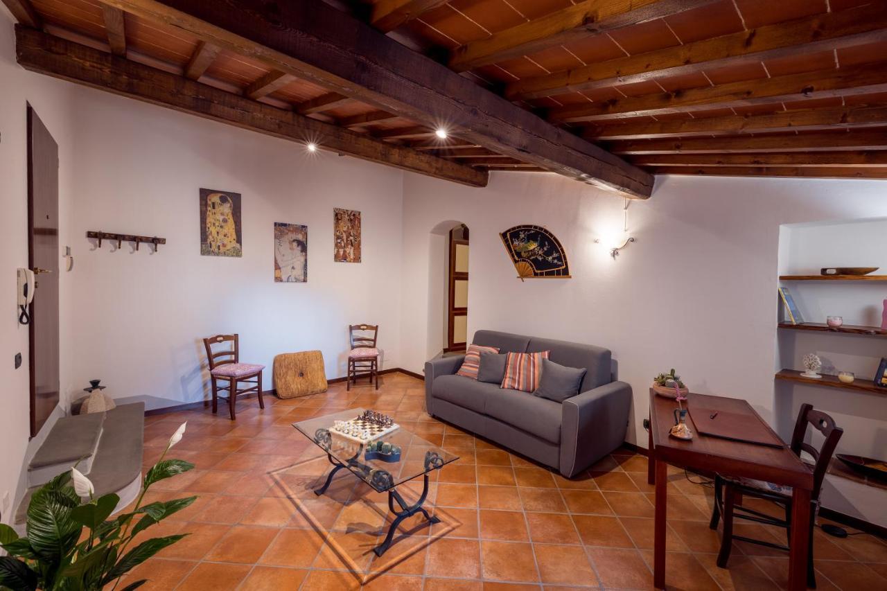 Tognazzi Casa Vacanze - Casa Vico Zambra Екстериор снимка