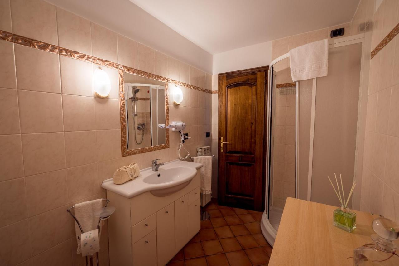 Tognazzi Casa Vacanze - Casa Vico Zambra Екстериор снимка